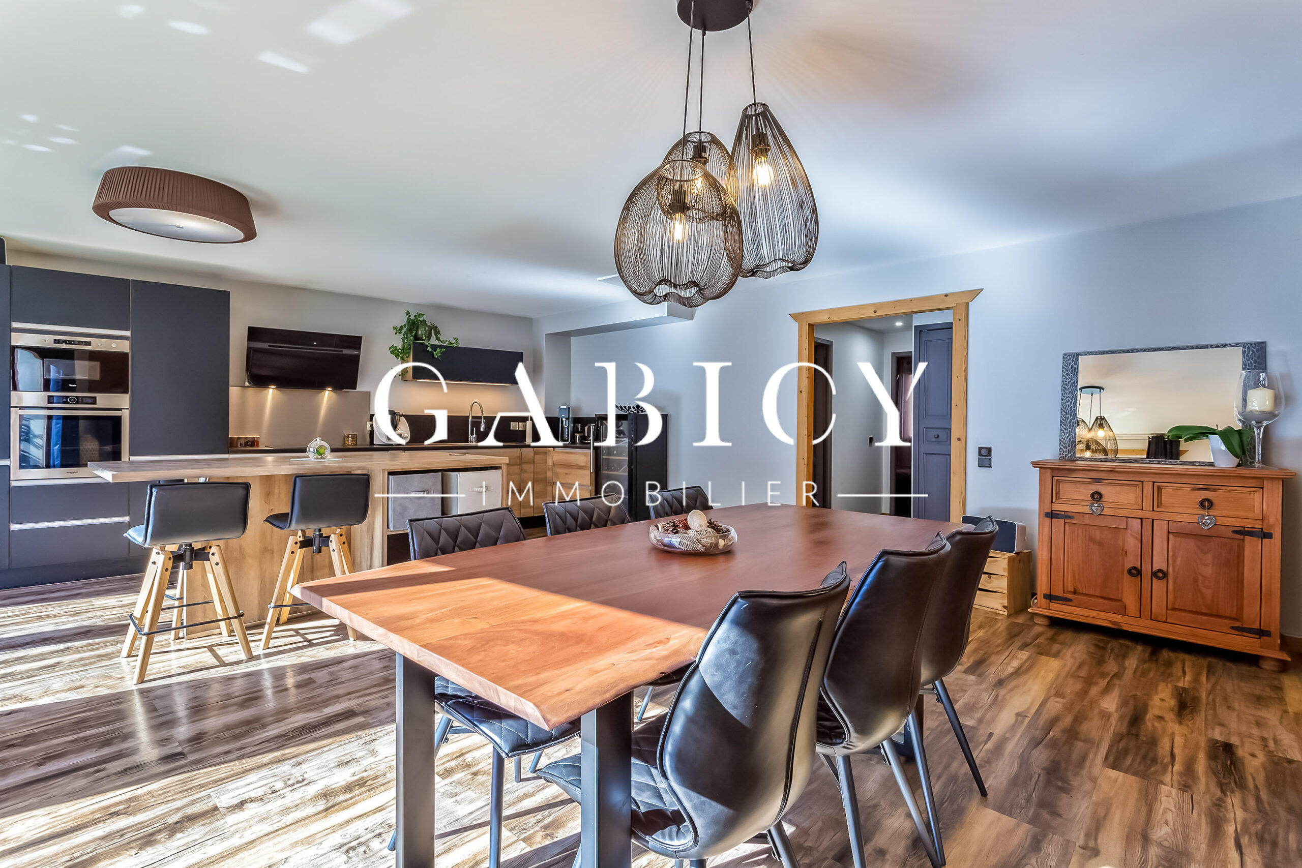 APPARTEMENT FAMILLIAL - LANDRY (73)